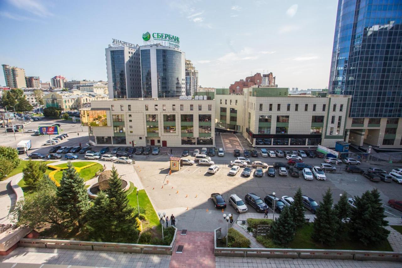 AZIMUT Hotel Siberia Nowosibirsk Exterior foto